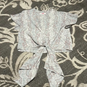 Buddy love blouse. Like new. Boutique bought